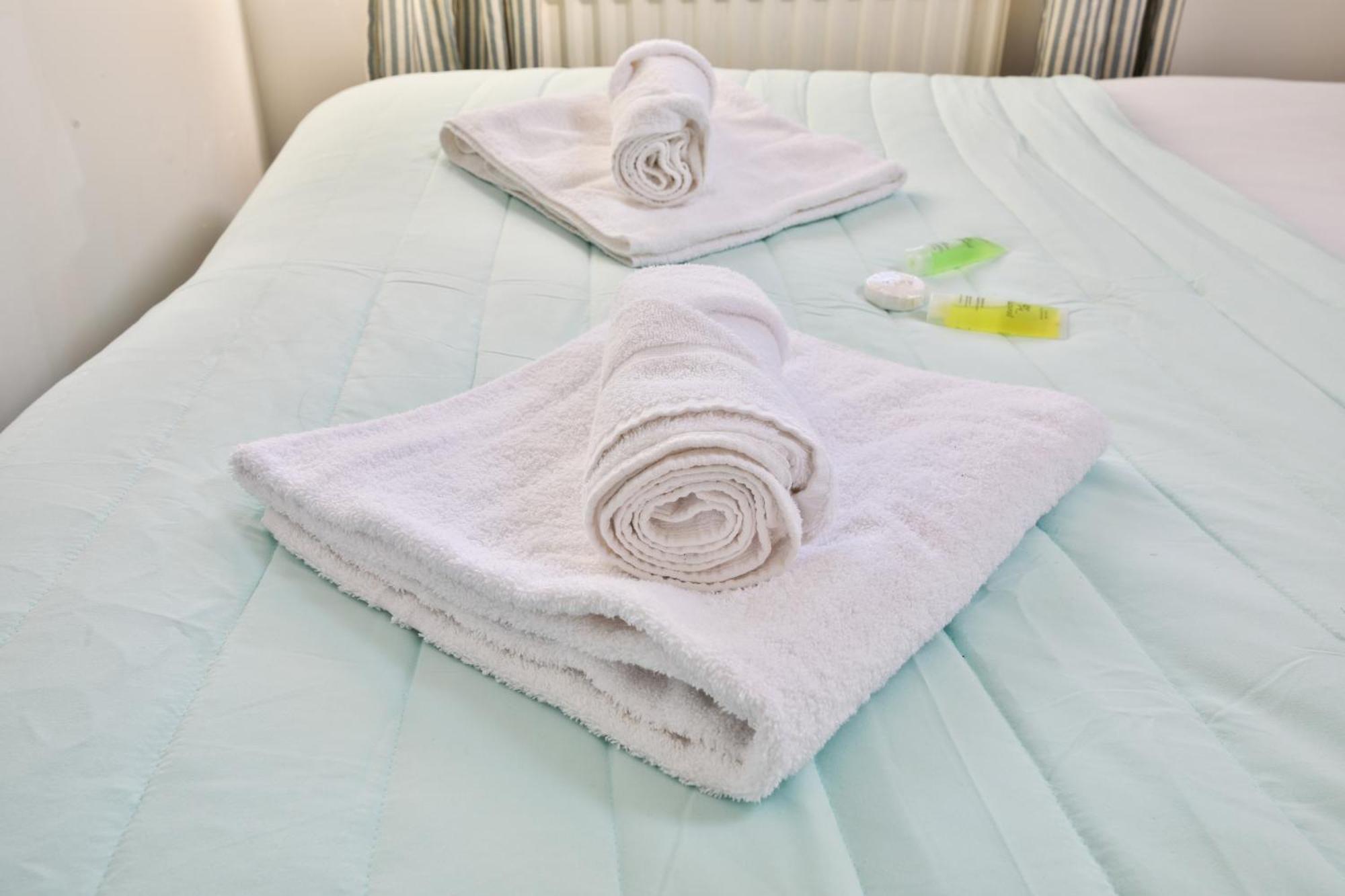 Stayright 2 Bed Beach House With Private Parking- Next To Barry Beach And Jackson Bay Kültér fotó