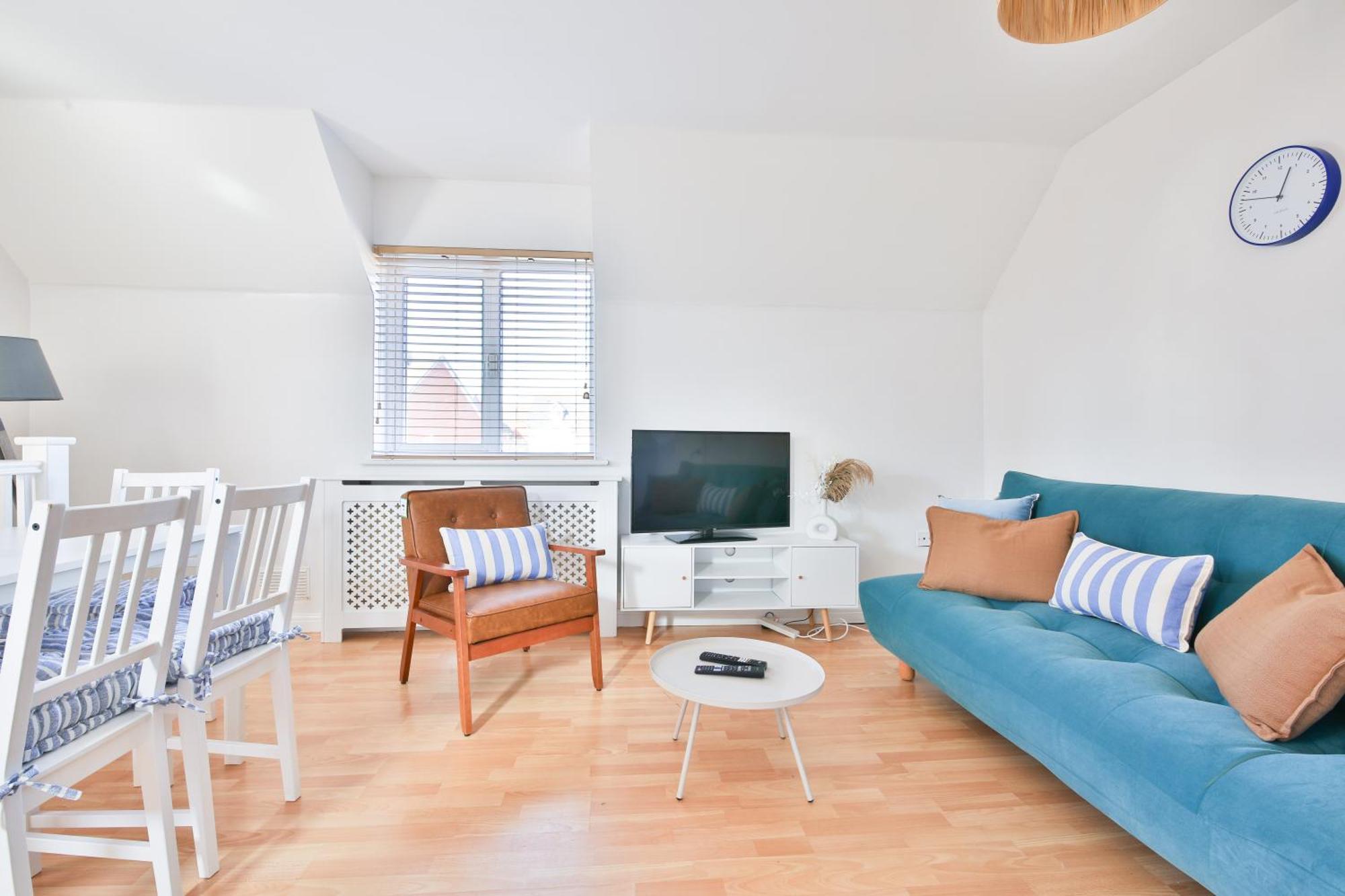 Stayright 2 Bed Beach House With Private Parking- Next To Barry Beach And Jackson Bay Kültér fotó